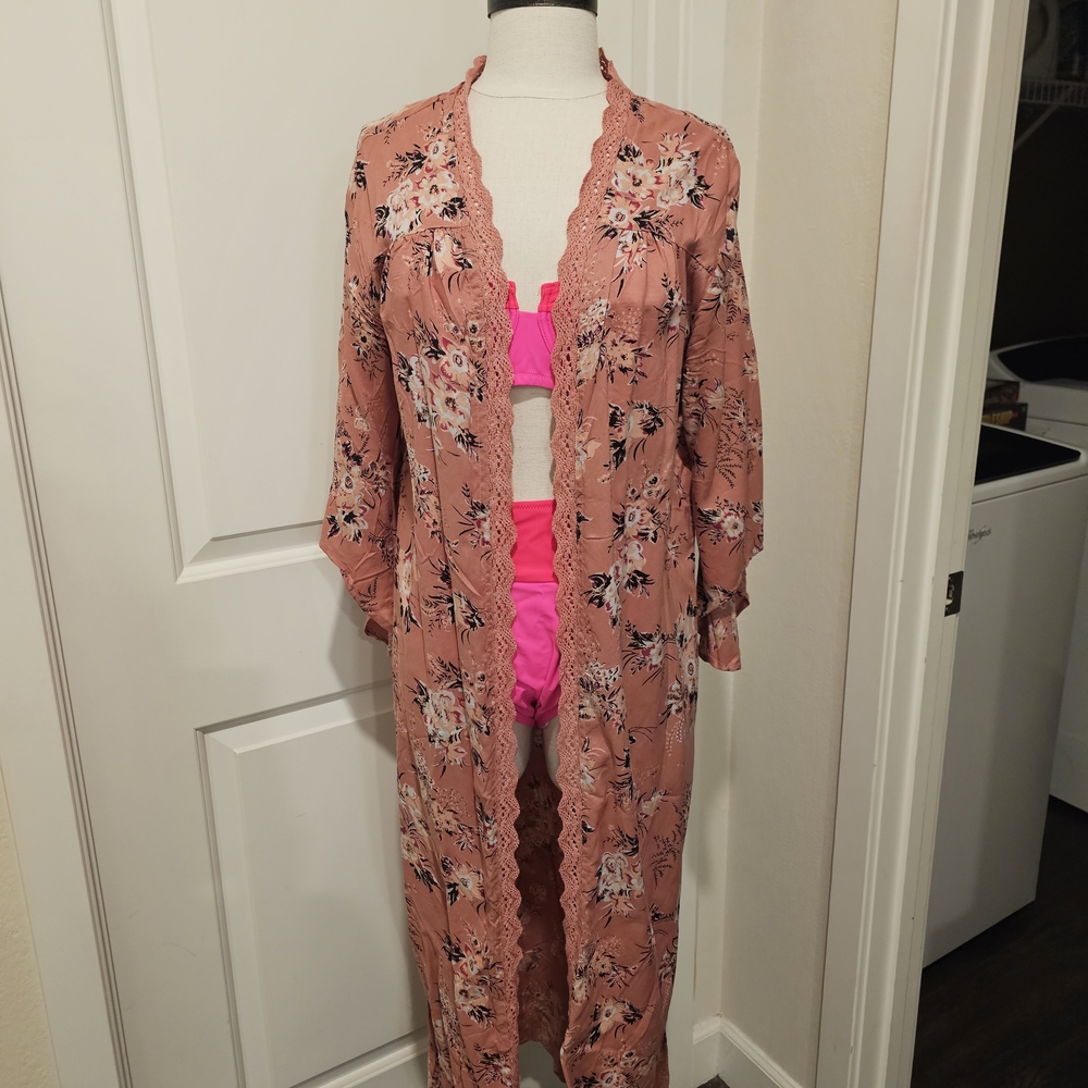 Floral Lace-Trim Long Kimono Robe in Dusty Rose